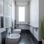 Via Indipendenza - Attico Di Lusso Con Piscina * Boloňa