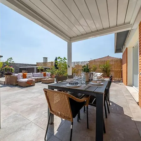 Via Indipendenza - Attico Di Lusso Con Piscina