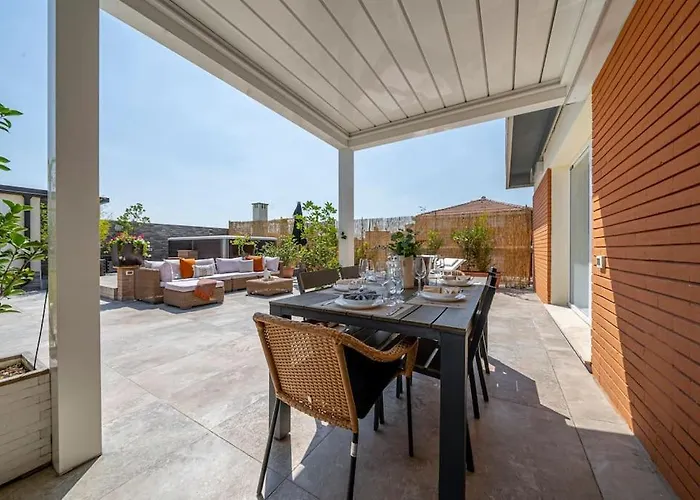 Via Indipendenza - Attico Di Lusso Con Piscina