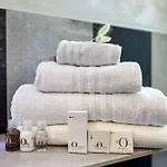 Via Indipendenza - Attico Di Lusso Con Piscina Lägenhet Bologna