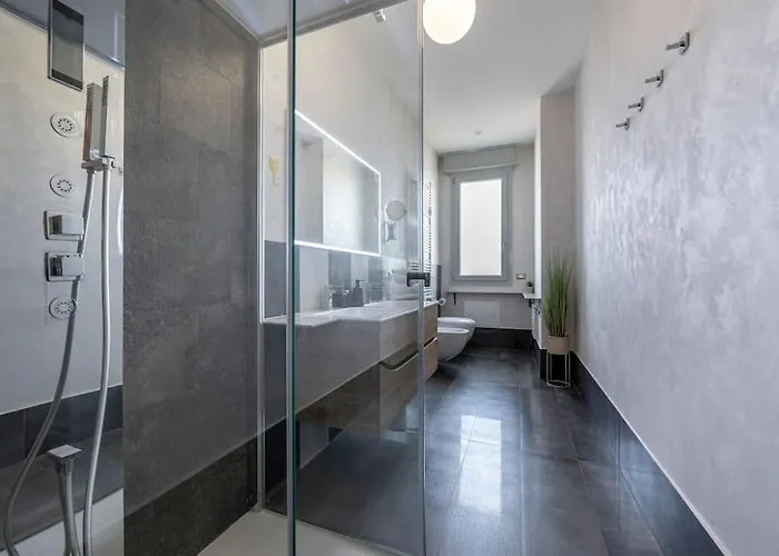 Via Indipendenza - Attico Di Lusso Con Piscina * Bologna