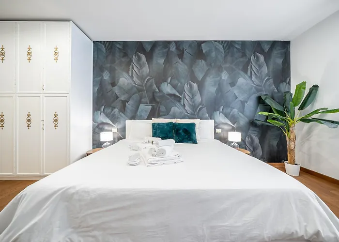 Via Indipendenza - Attico Di Lusso Con Piscina Lägenhet *